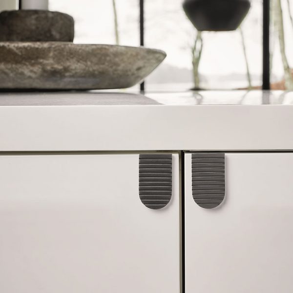 HANDLE HABIT PUSH TOP OPEN